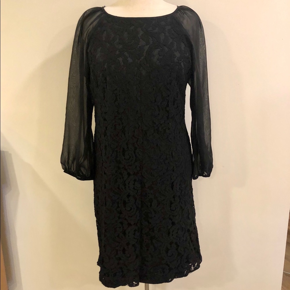 EUC Black lace shift dress!